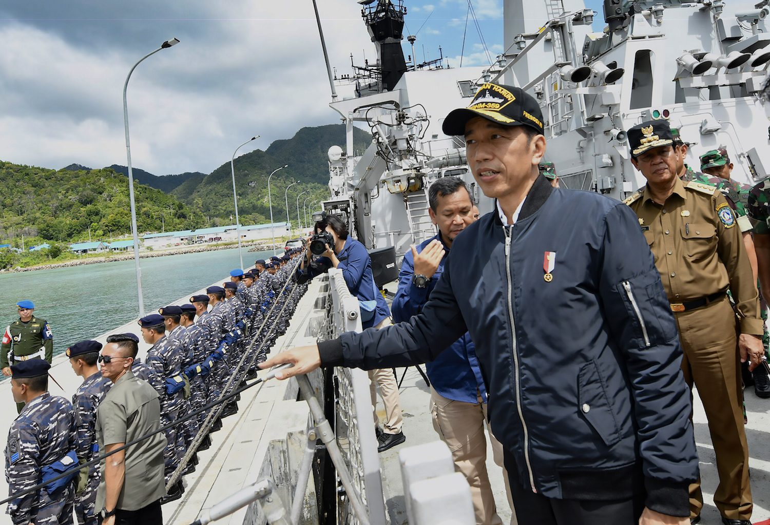 Indonesian President Joko Widodo visits a military base in the Natuna islands during a standoff with Chinese vessels in the maritime area on January 8, 2020